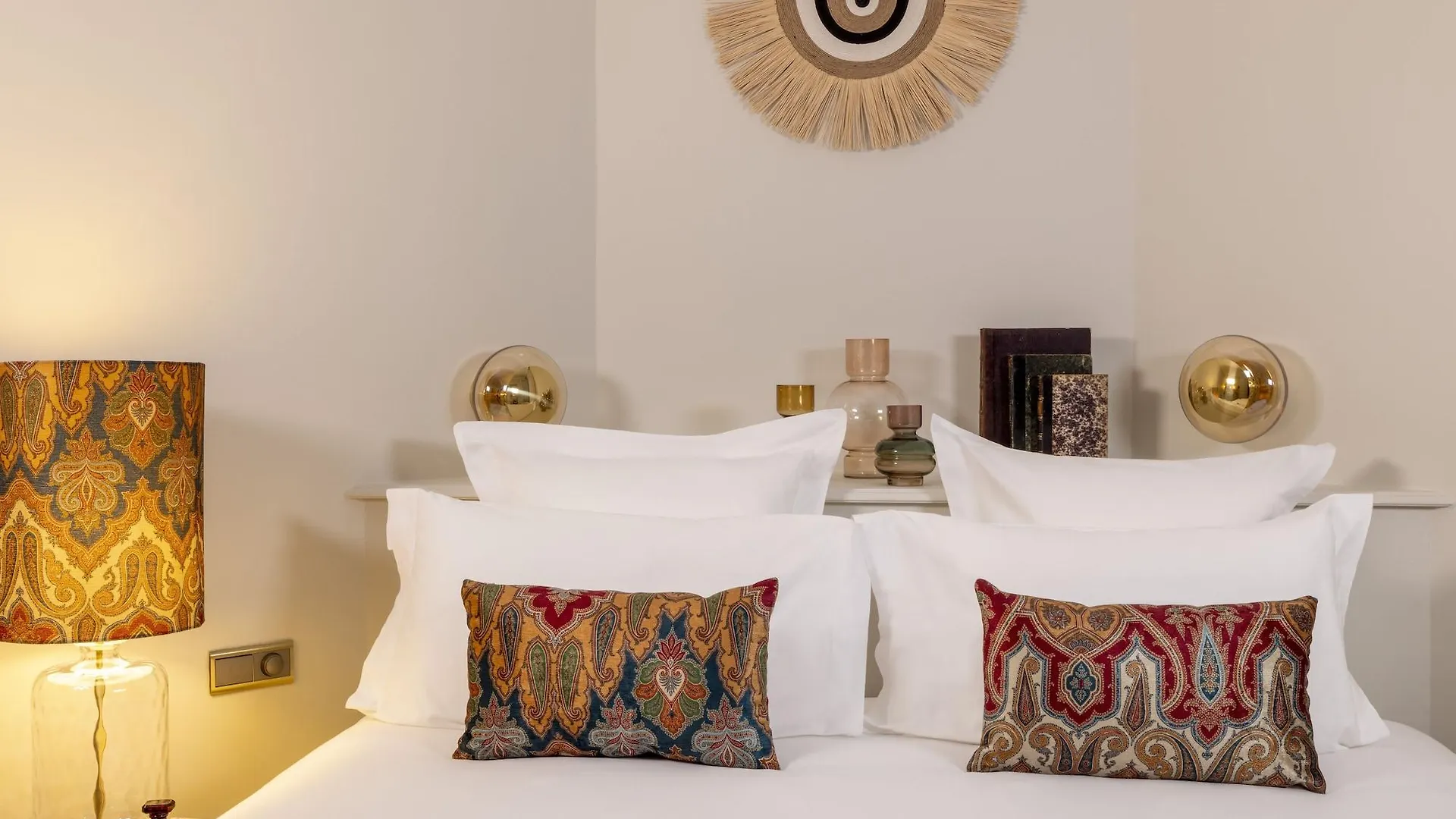 Hotel De Banville 4*