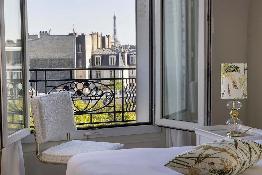 Hotel De Banville Paris